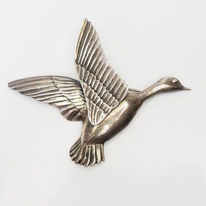 Large flying goose bird sterling silver vintage pin brooch